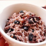 アンチエイジングにピッタリの黒色ご飯
