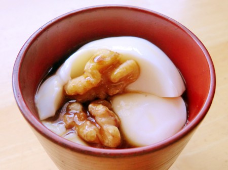 豆乳プリン胡桃ソース