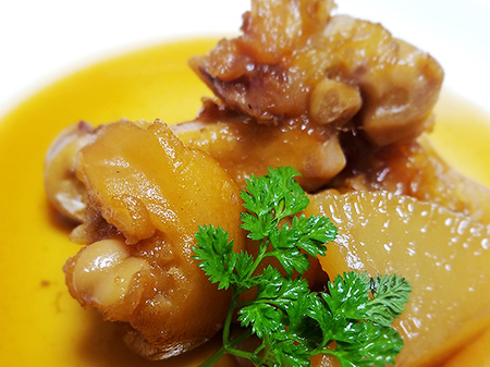 豚足と大根煮